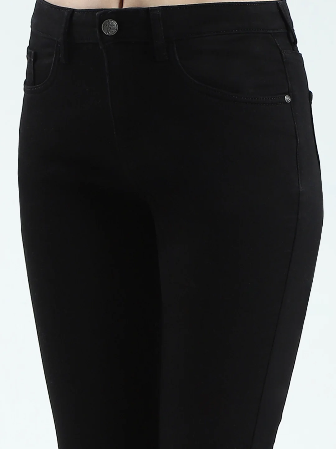 Women Black Solid Slim Fit Denim - Image 7