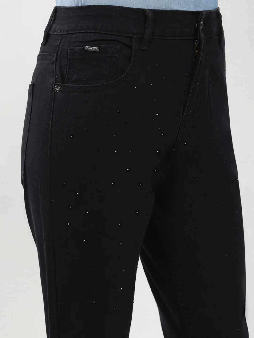 Women Black Solid Slim Fit Denim - Image 6