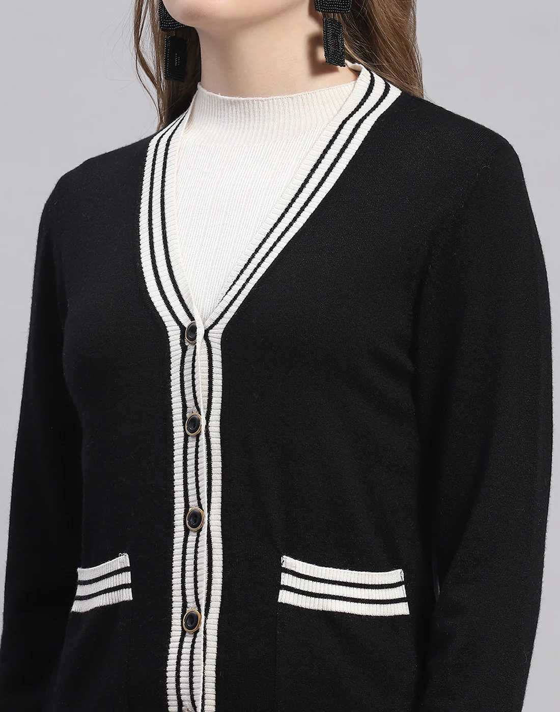 Women Black Solid V Neck Full Sleeve Cardigan - Image 6