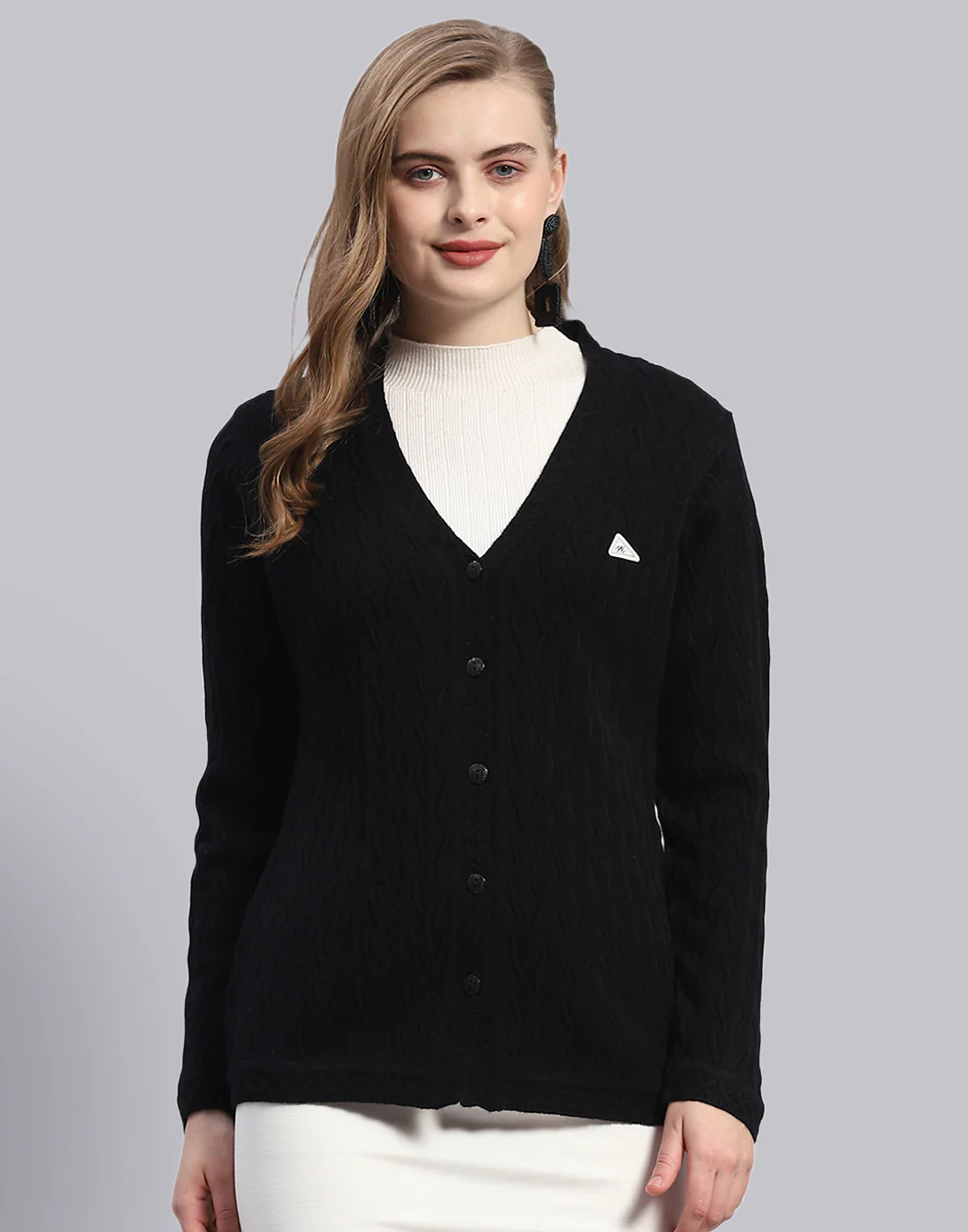 Women Black Solid V Neck Full Sleeve Cardigan - Image 2