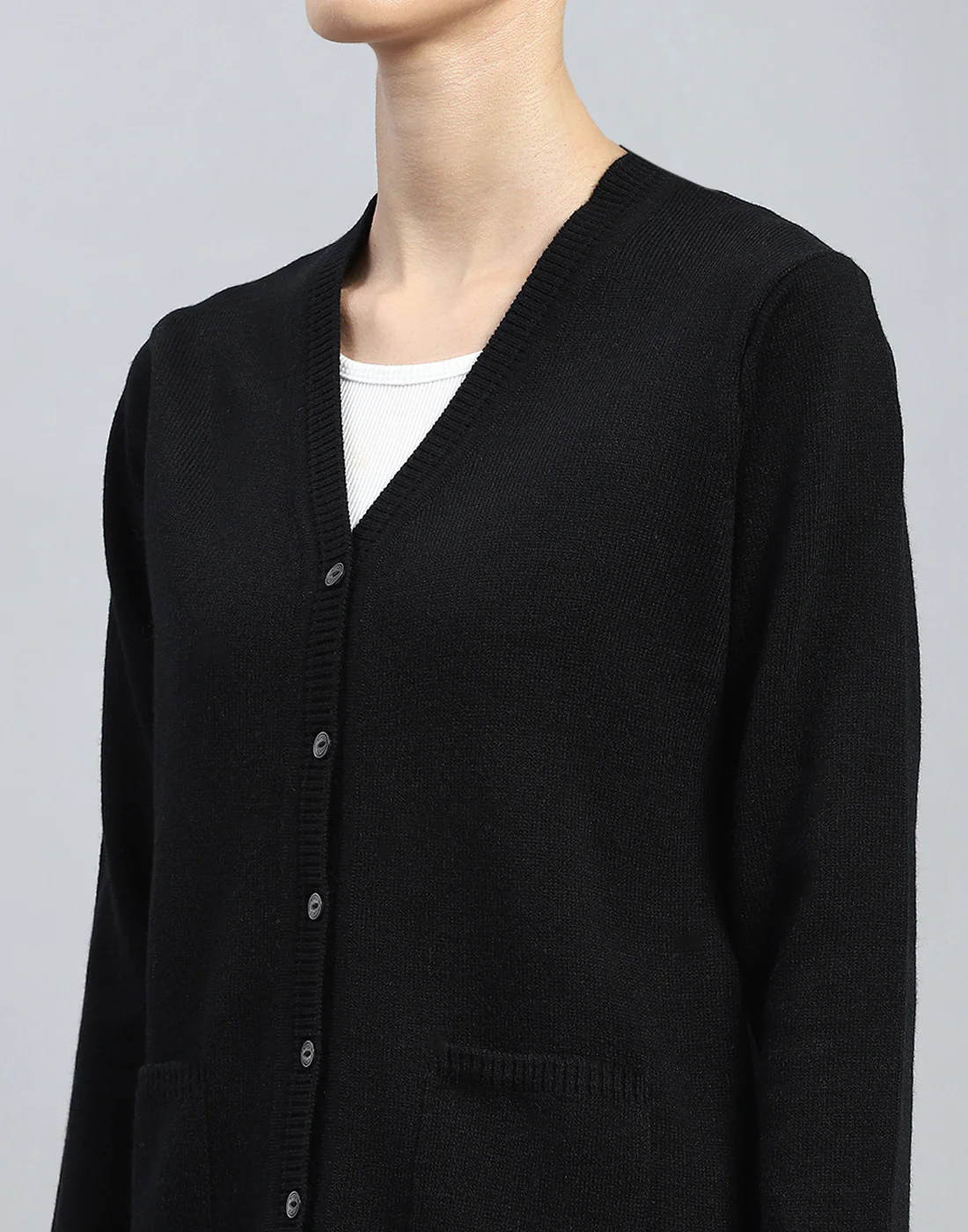 Women Black Solid V Neck Full Sleeve Cardigan - Image 6