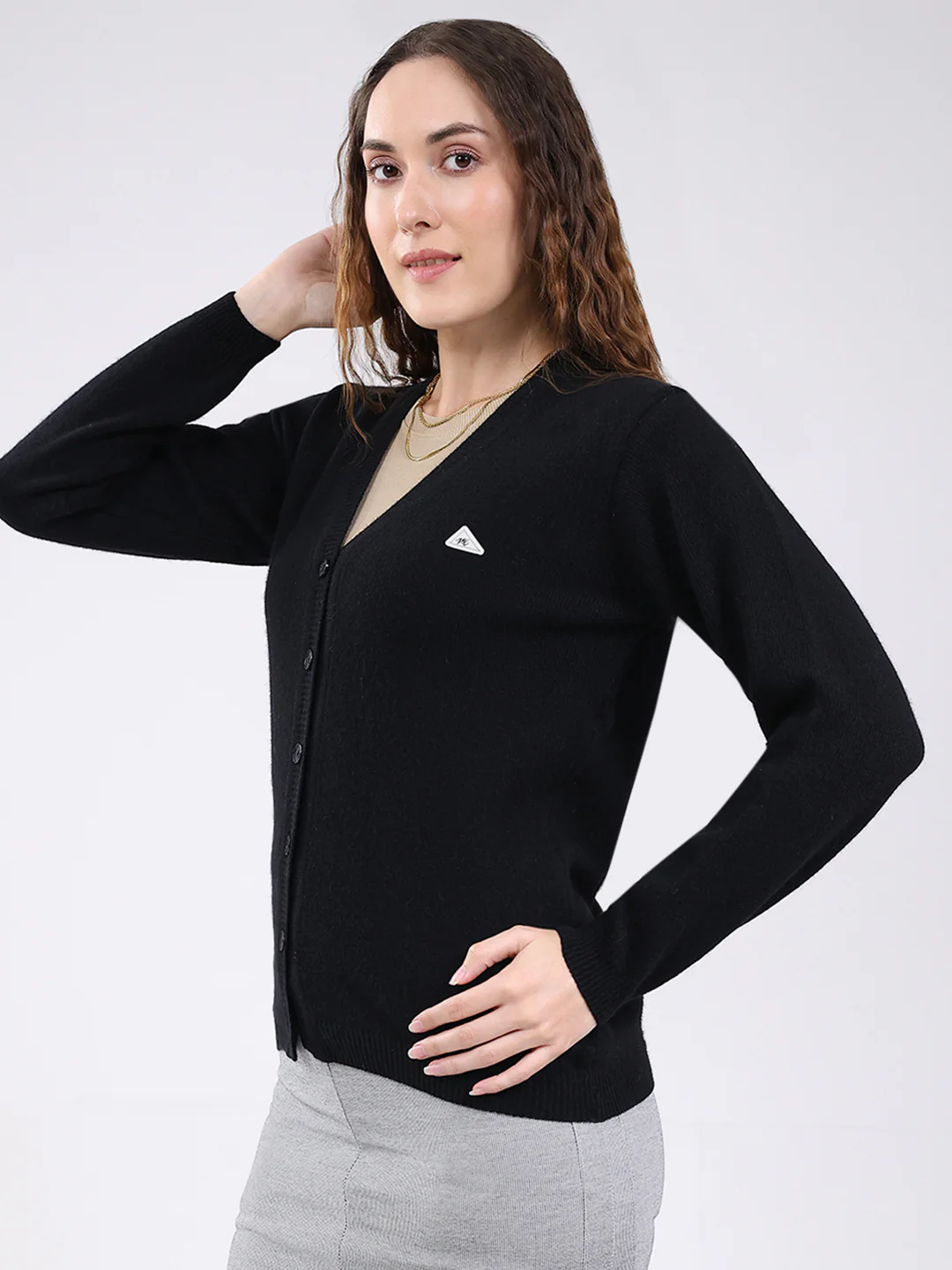Women Black Solid V Neck Full Sleeve Cardigan - Image 3
