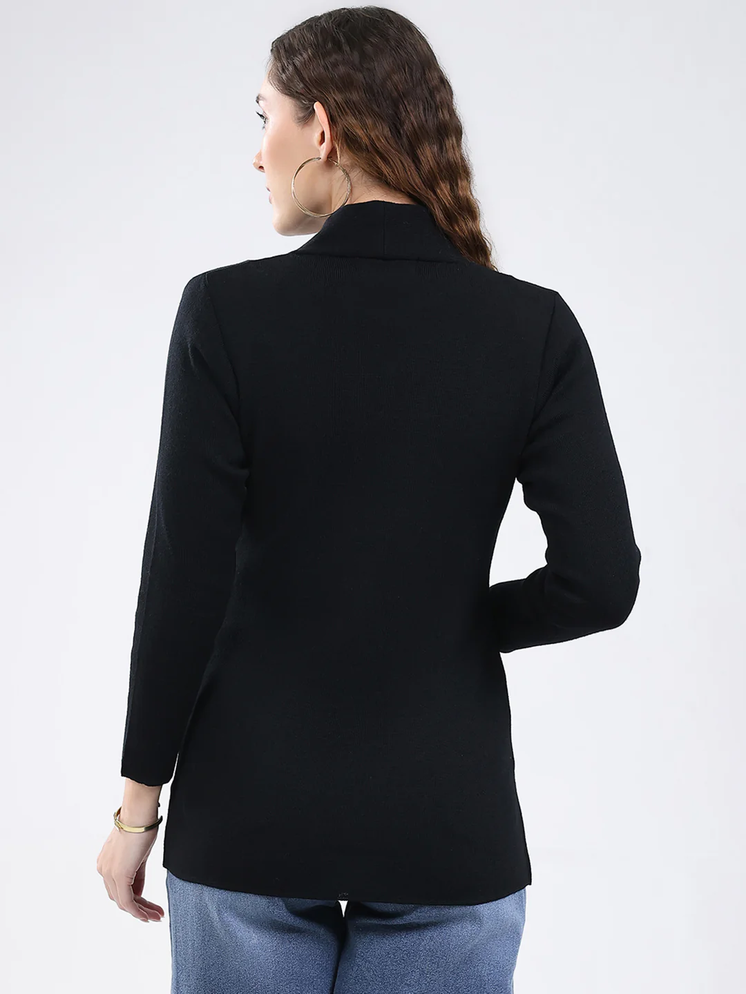 Women Black Solid V Neck Full Sleeve Cardigan - Image 5
