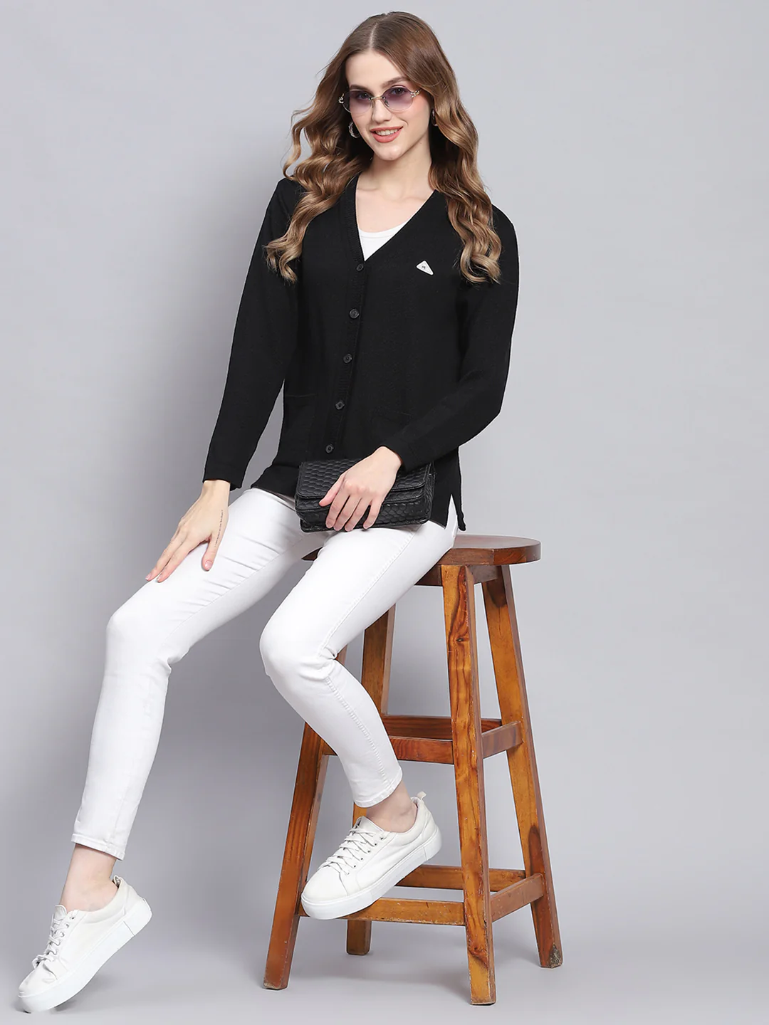 Women Black Solid V Neck Full Sleeve Cardigans - Image 2