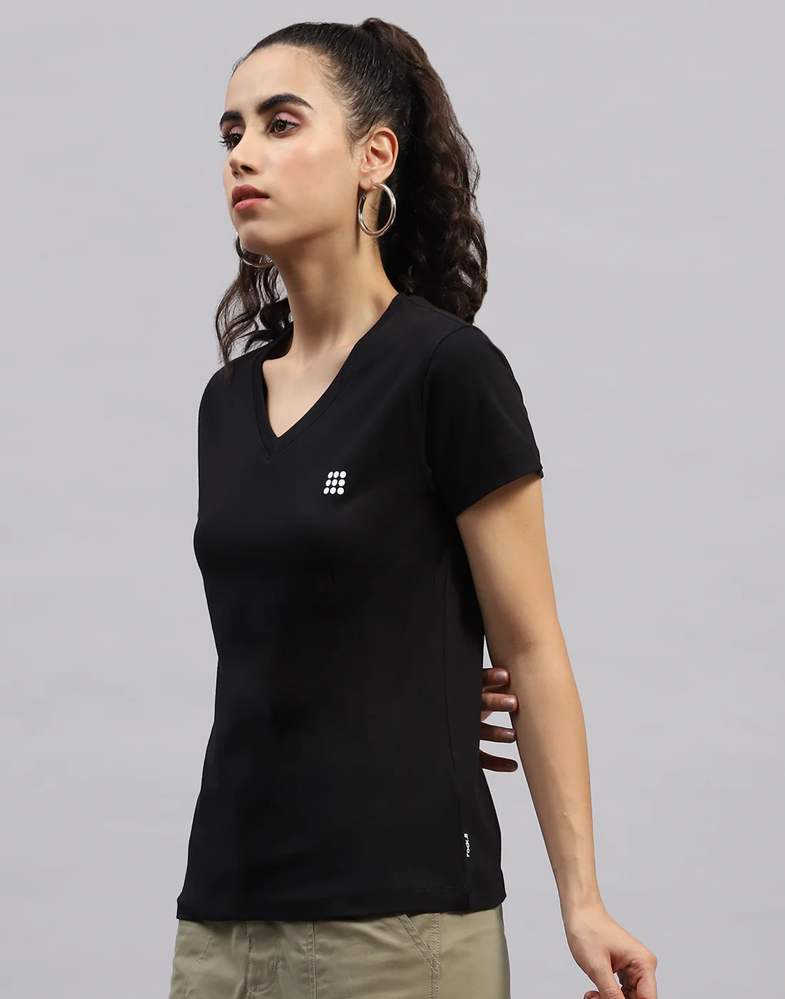 Rock.it Women Black Solid V Neck Half Sleeve Top - Image 3