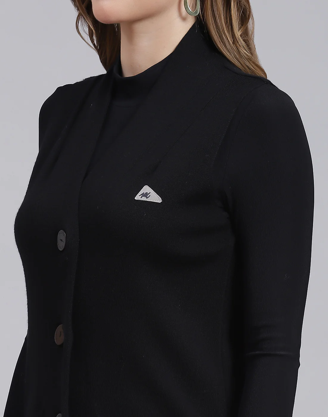 Women Black Solid V Neck Sleeveless Cardigan - Image 6