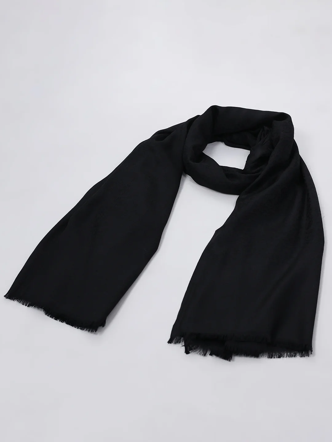 Women Black Solid Wool Blend Shawl - Image 6