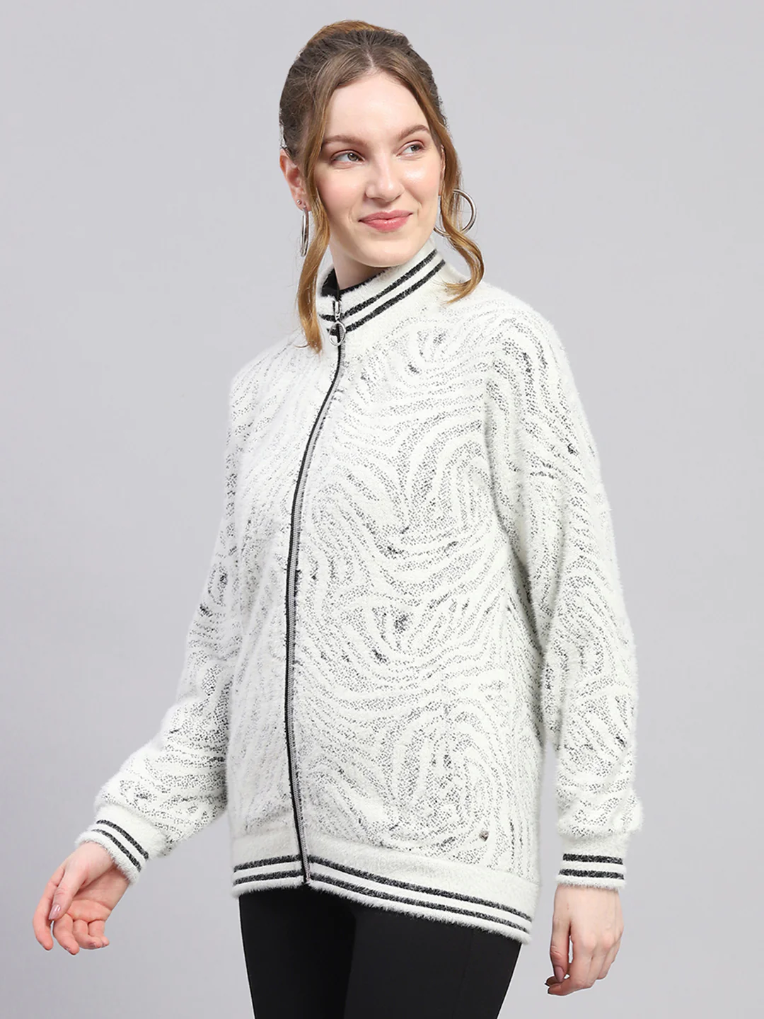 Women Black & White Self Design Mock Neck Full Sleeve Sweatshirt - Image 3