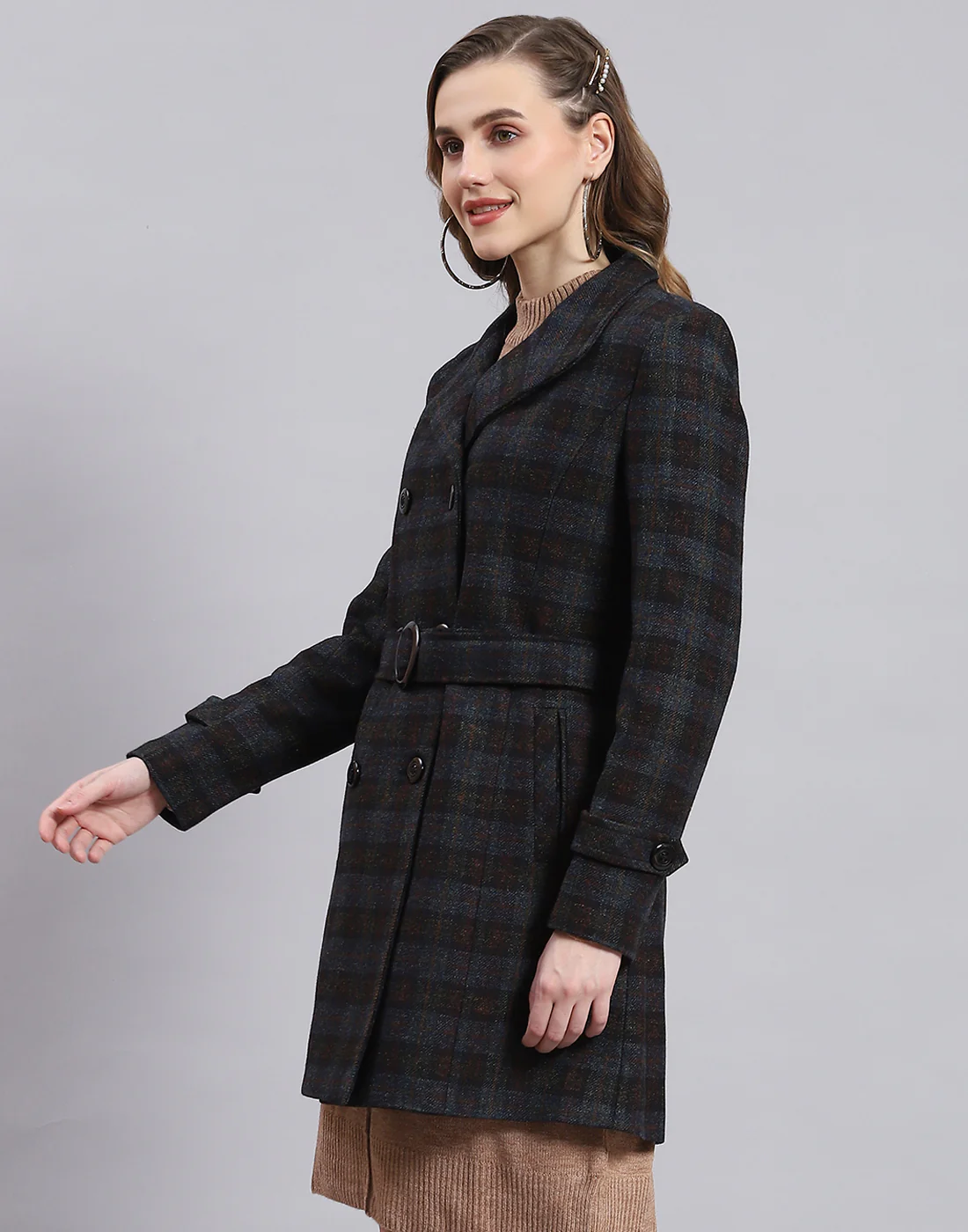 Women Blue Check Collar Full Sleeve Coat - Image 3