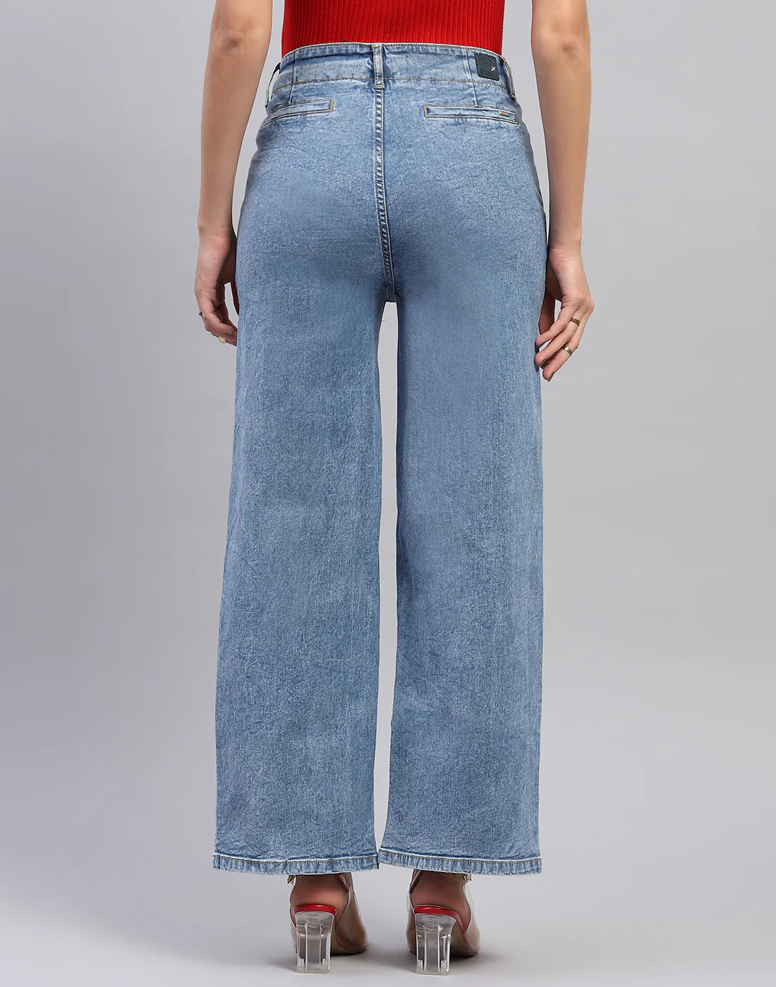 Women Blue Heavy Wash Regular Fit Denim - Image 5