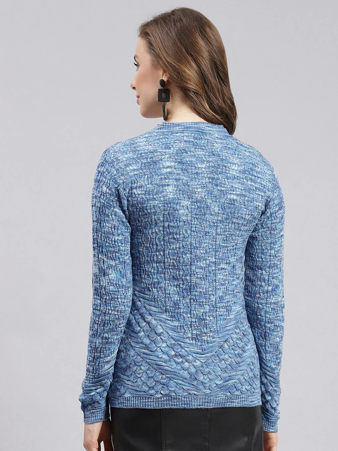 Women Blue Jaquard Wool blend Cardigan - Image 4