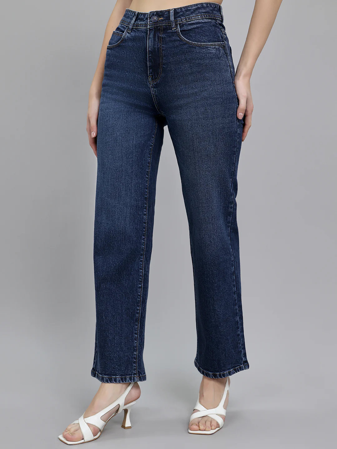 Women Blue Light Wash Straight Fit Denim - Image 2