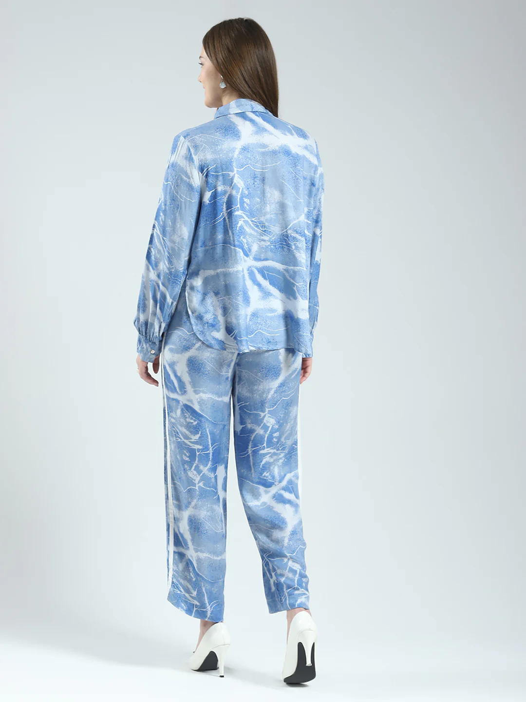 Women Blue Printed Collar Full Sleeve Cords Set - Image 5