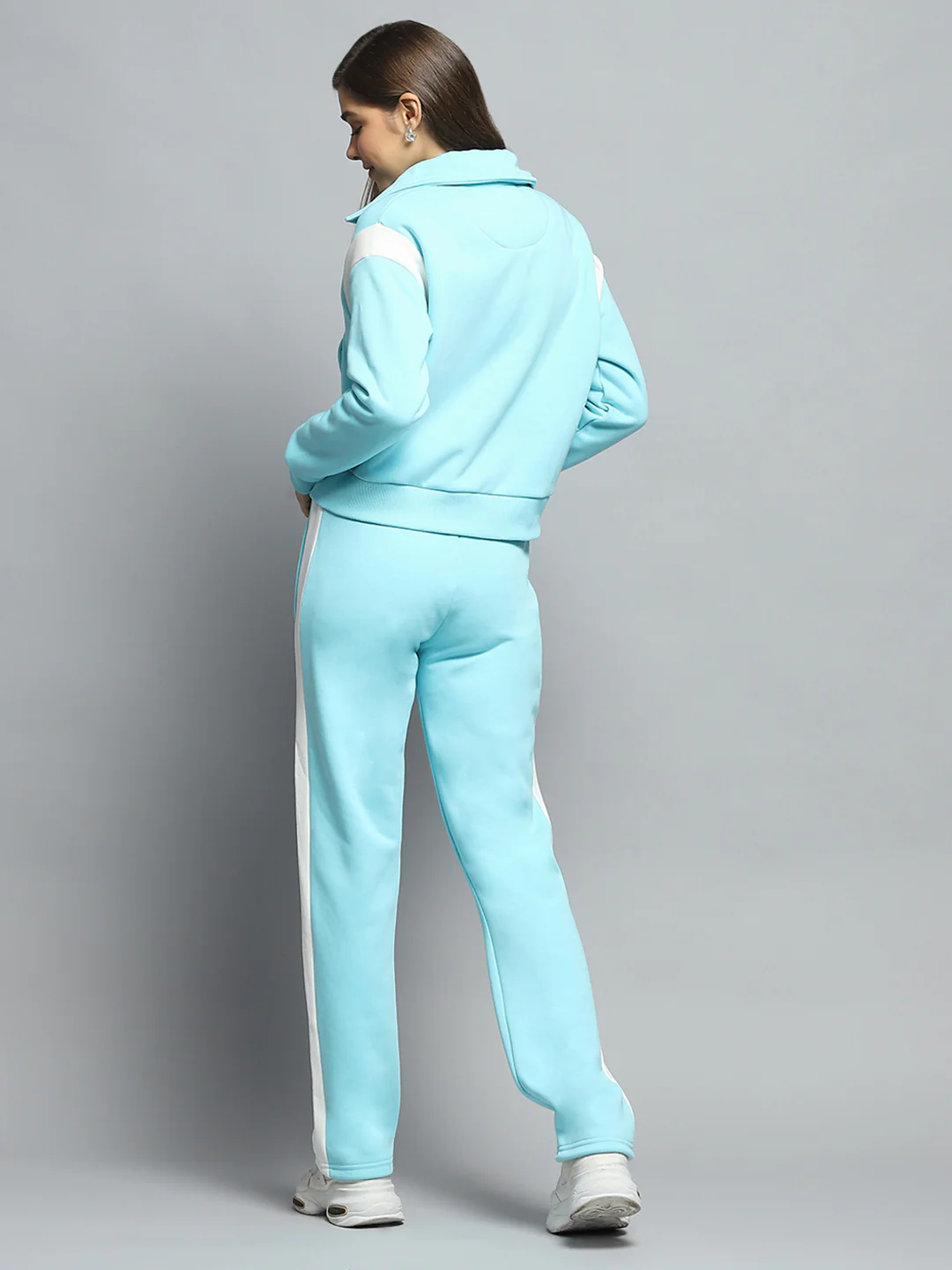 Women Blue Printed Collar Full Sleeve Tracksuit - Image 5