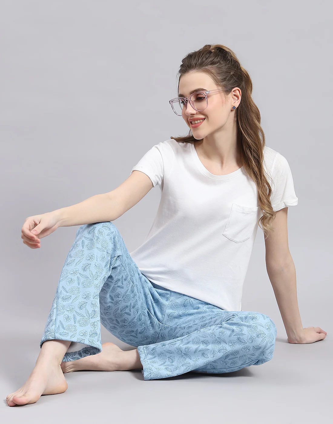 Women Blue Printed Regular Fit Winter Lower - Image 2