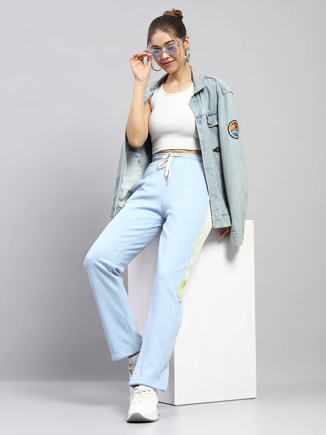 Women Blue Printed Regular Fit Lower - Image 2