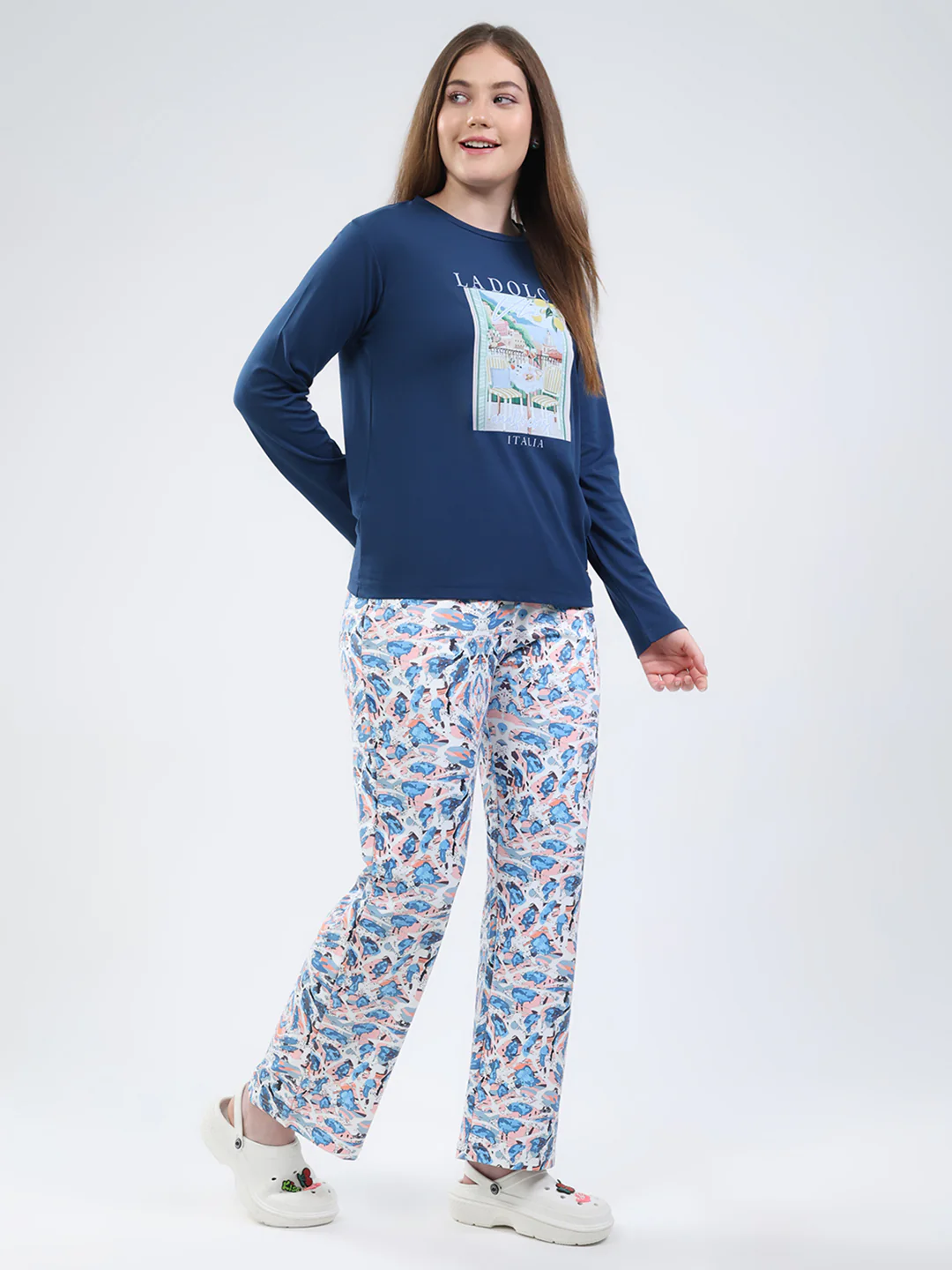 Women Blue Printed Round Neck Full Sleeve Lower Set - Image 4
