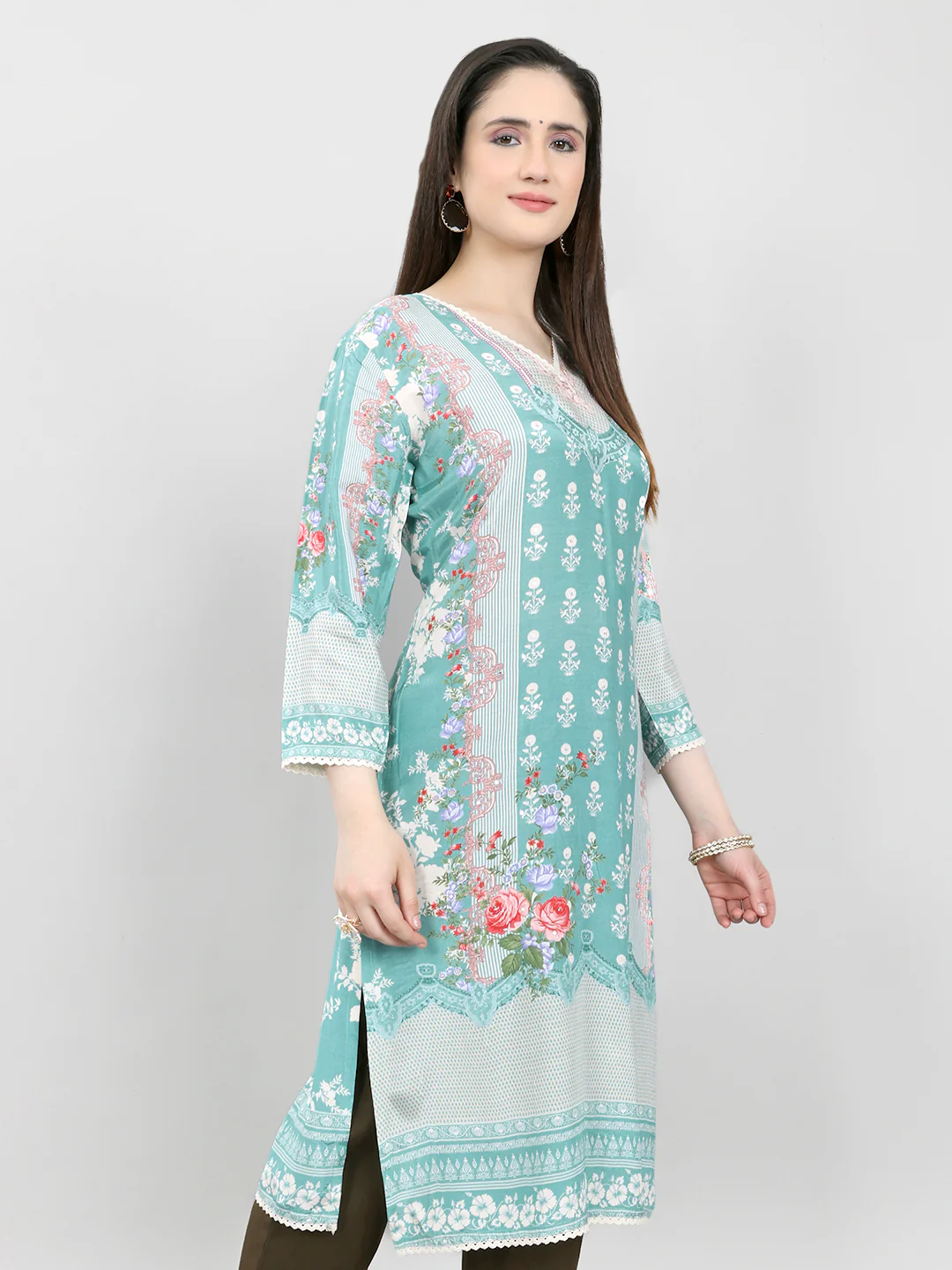 Women Blue Printed V Neck 3/4th Sleeve Kurti - Image 3
