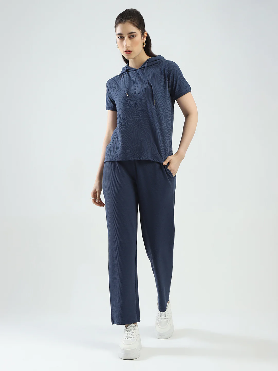 Women Blue Self Design Hooded Half Sleeve Cords Set - Image 3