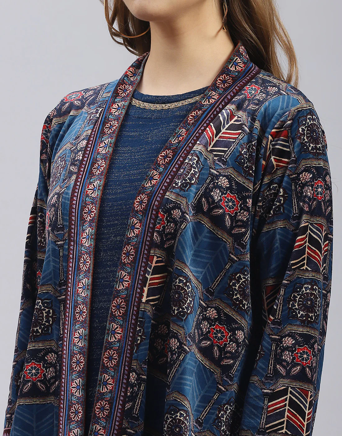 Women Blue Self Design Round Neck Full Sleeve Kurtis Set - Image 2