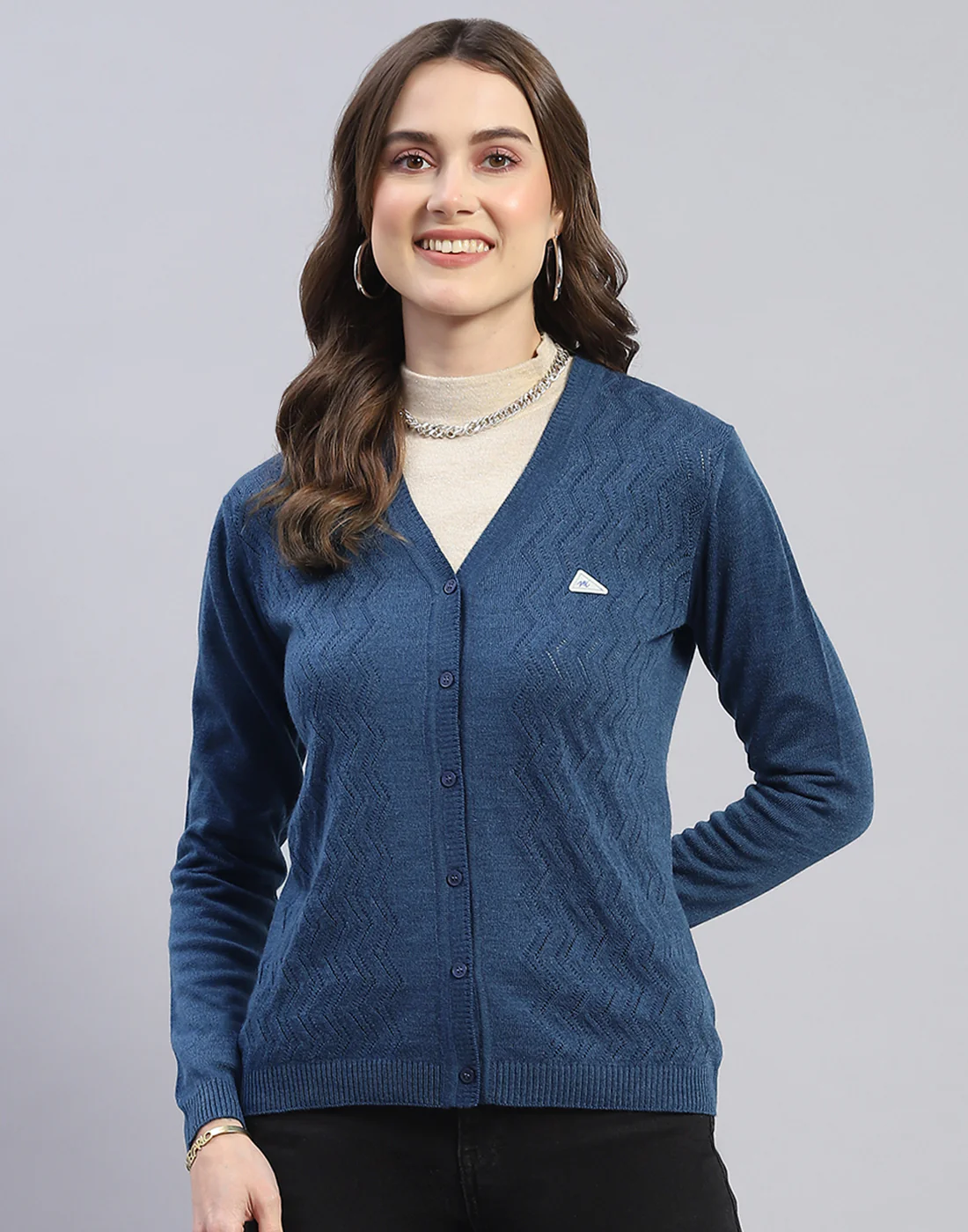 Women Blue Self Design V Neck Full Sleeve Cardigan - Image 2