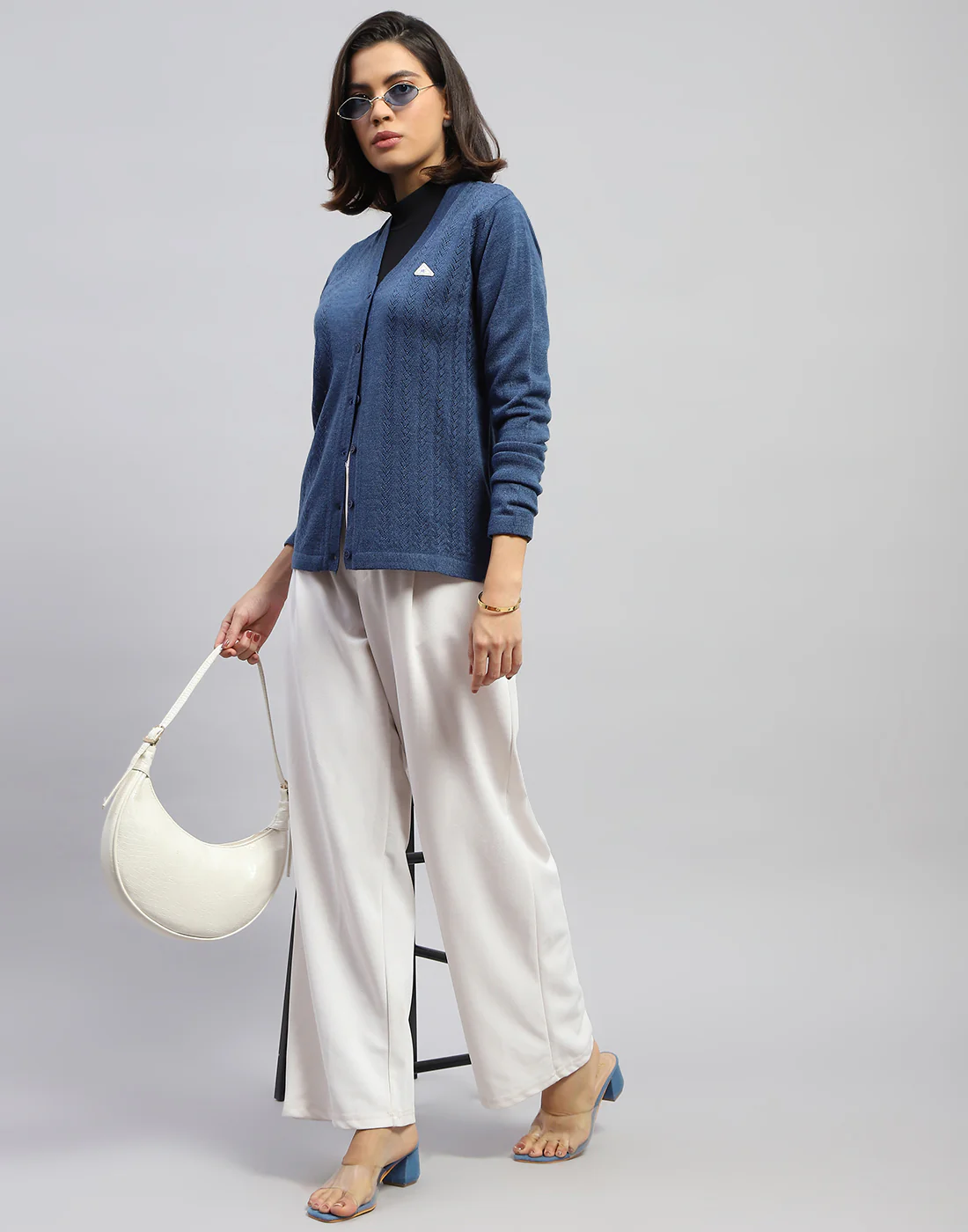 Women Blue Self Design V Neck Full Sleeve Cardigan - Image 3