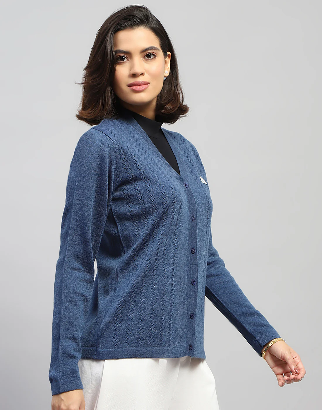 Women Blue Self Design V Neck Full Sleeve Cardigan - Image 5