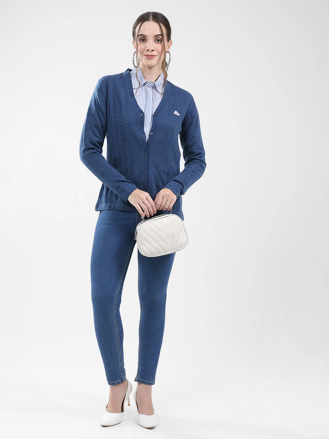 Women Blue Self Design V Neck Full Sleeve Cardigan - Image 2