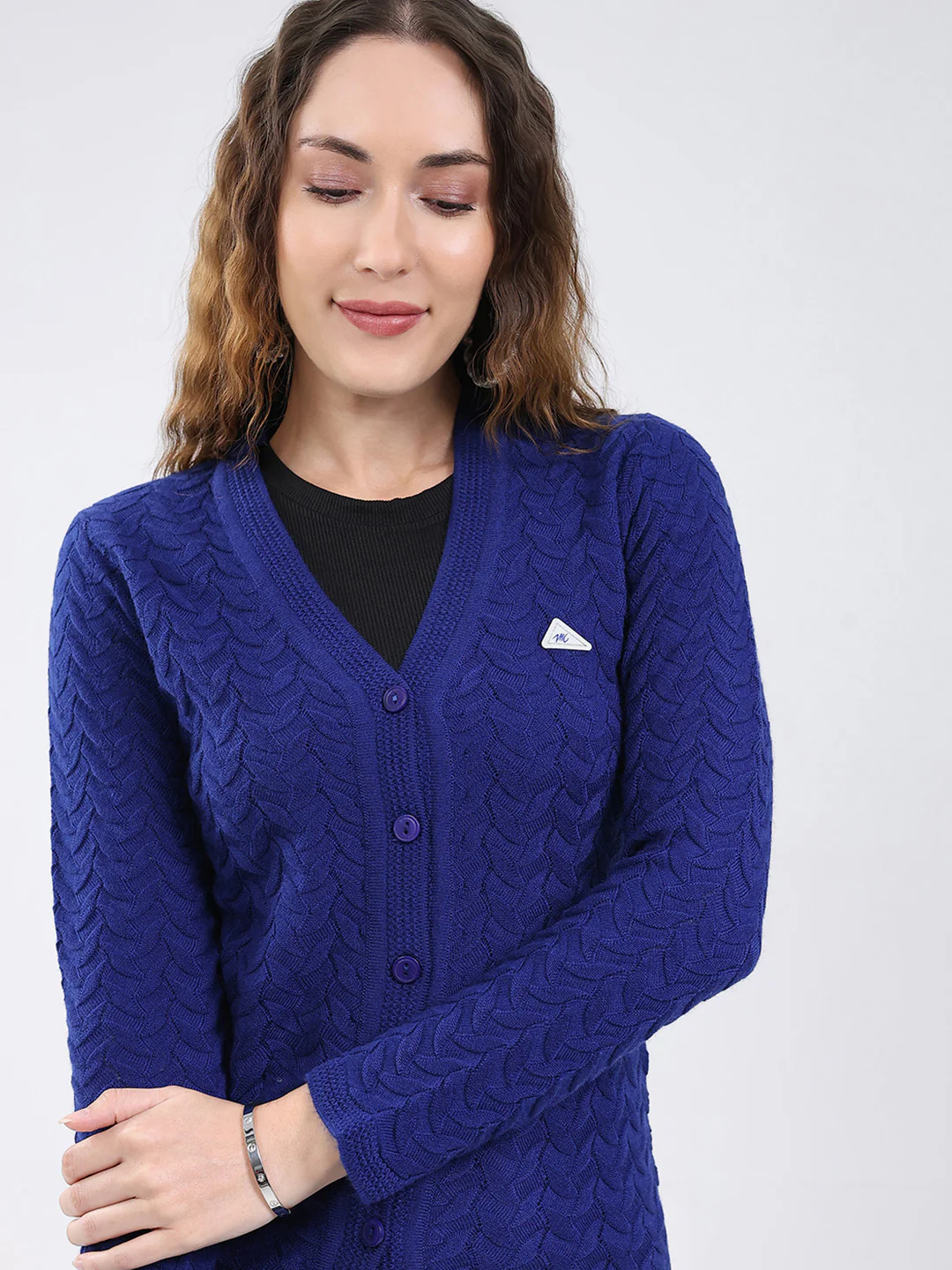 Women Blue Self Design V Neck Full Sleeve Cardigan - Image 8
