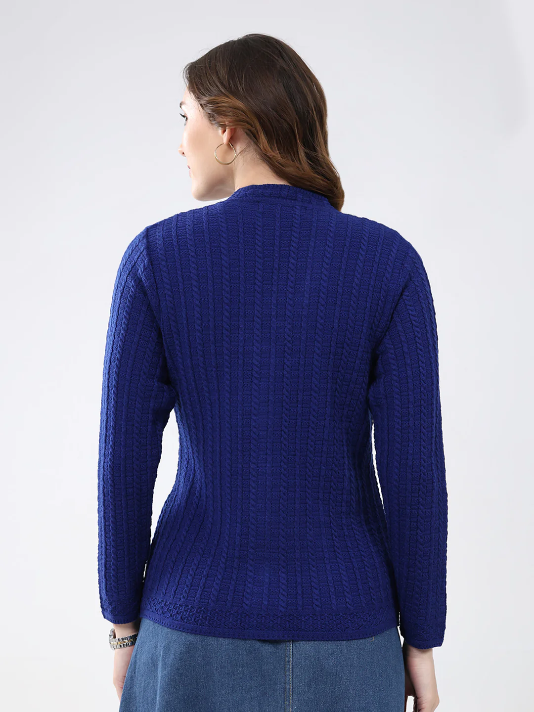 Women Blue Self Design V Neck Full Sleeve Cardigan - Image 5