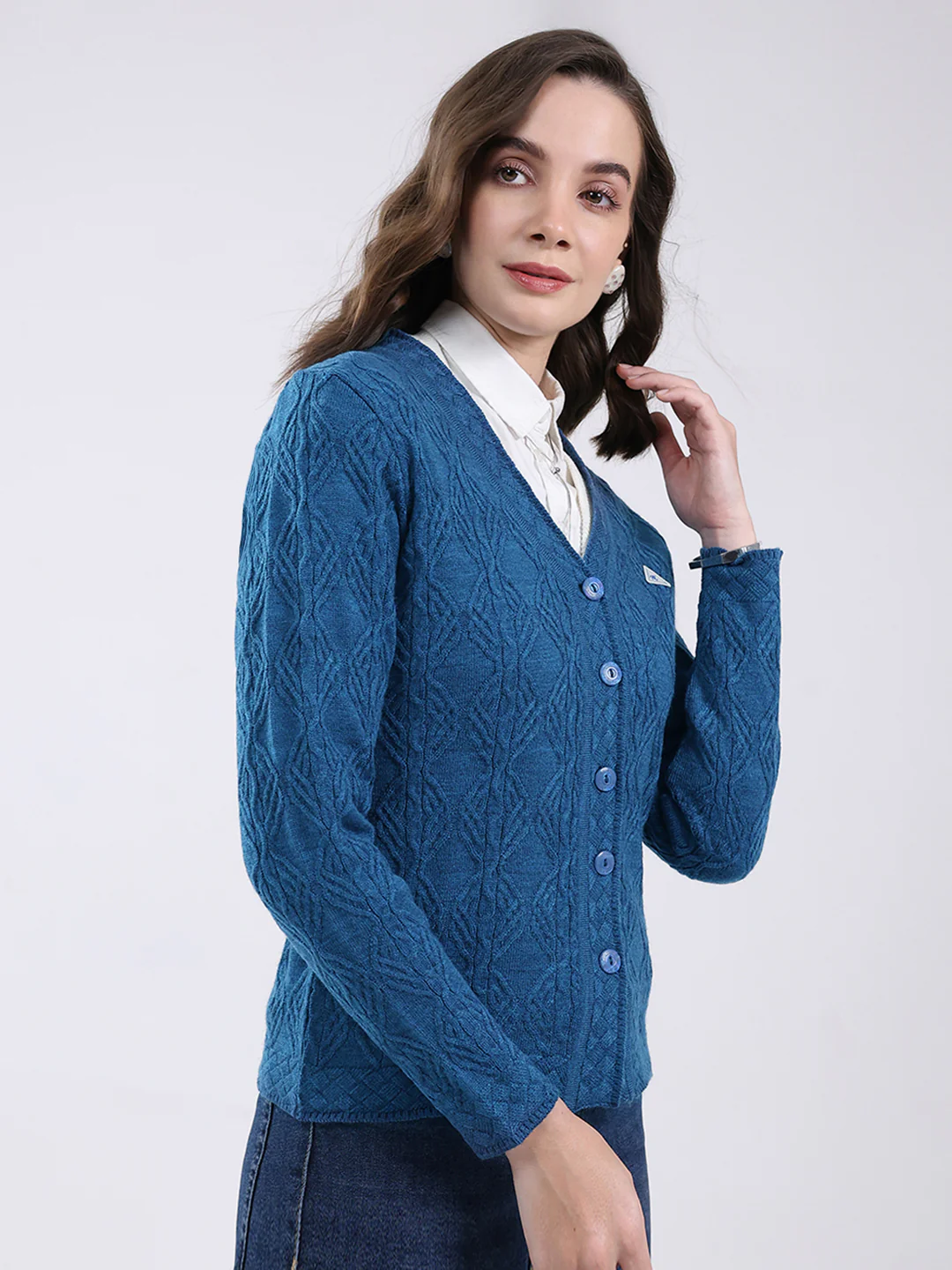 Women Blue Self Design V Neck Full Sleeve Cardigan - Image 4
