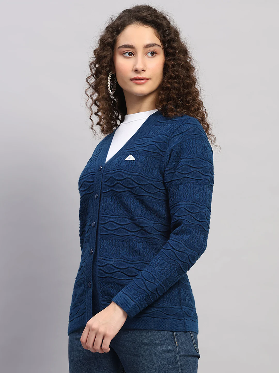 Women Blue Self Design V Neck Full Sleeve Cardigan - Image 3