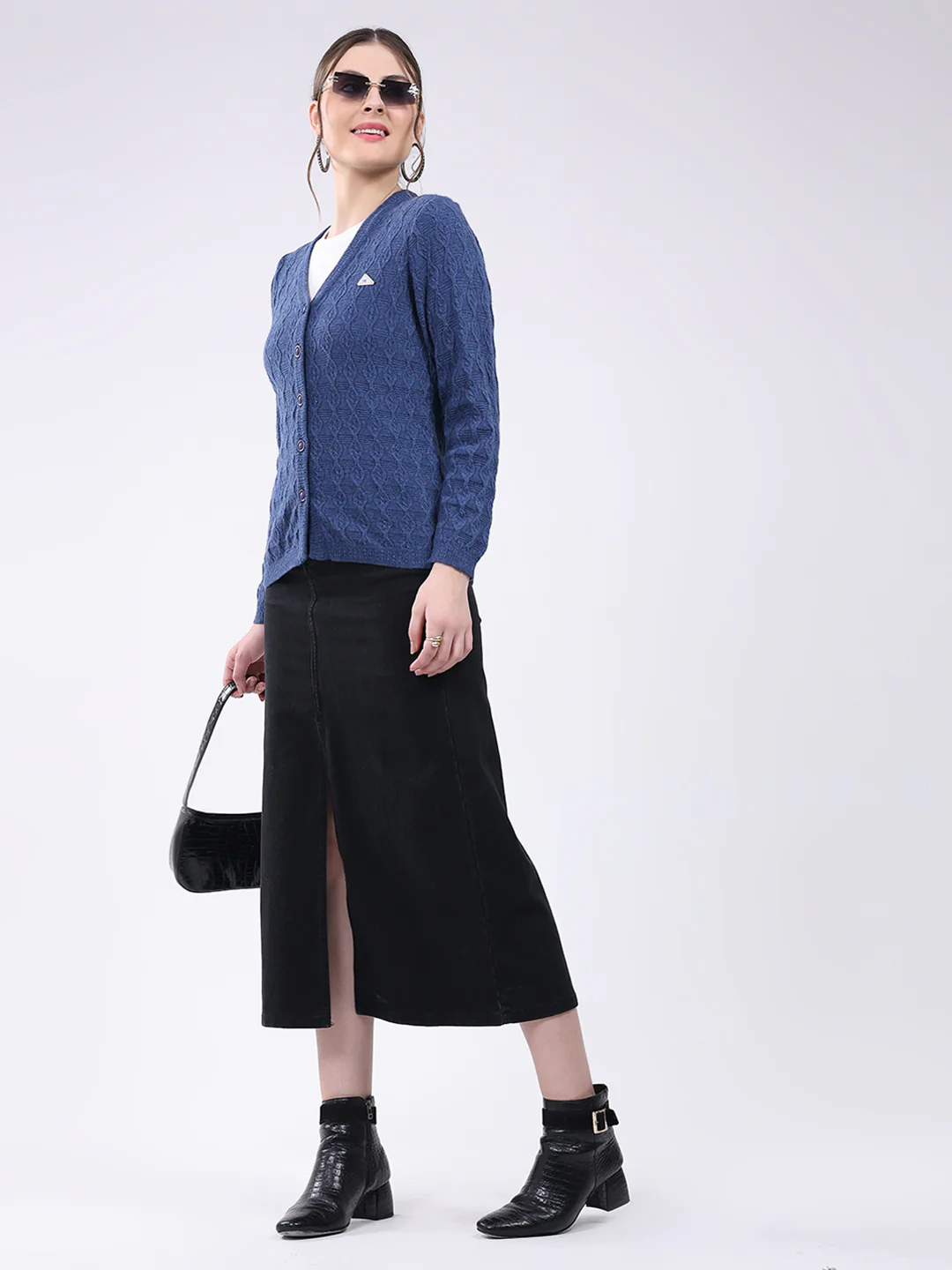 Women Blue Self Design V Neck Full Sleeve Cardigan - Image 2