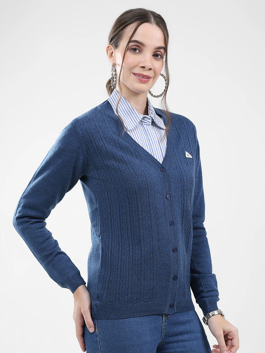 Women Blue Self Design V Neck Full Sleeve Cardigan - Image 4