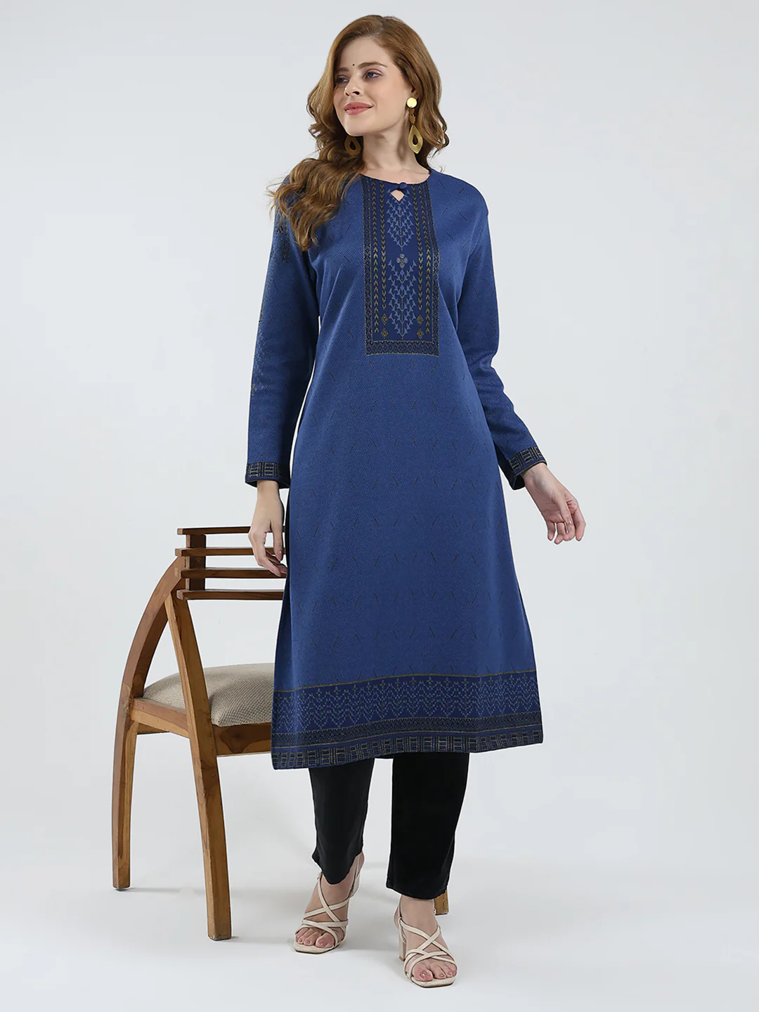 Women Blue Self Design Round Neck Full Sleeve Winter Kurti - Image 2