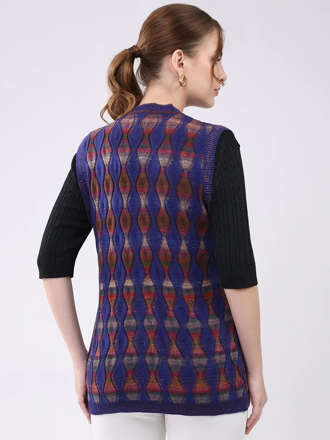 Women Blue Self Design V Neck Sleeveless Cardigan - Image 5