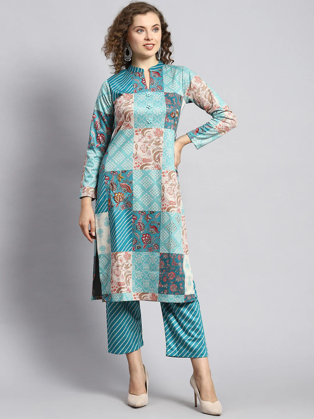 Women Blue Self Kurti+Lower Set - Image 2