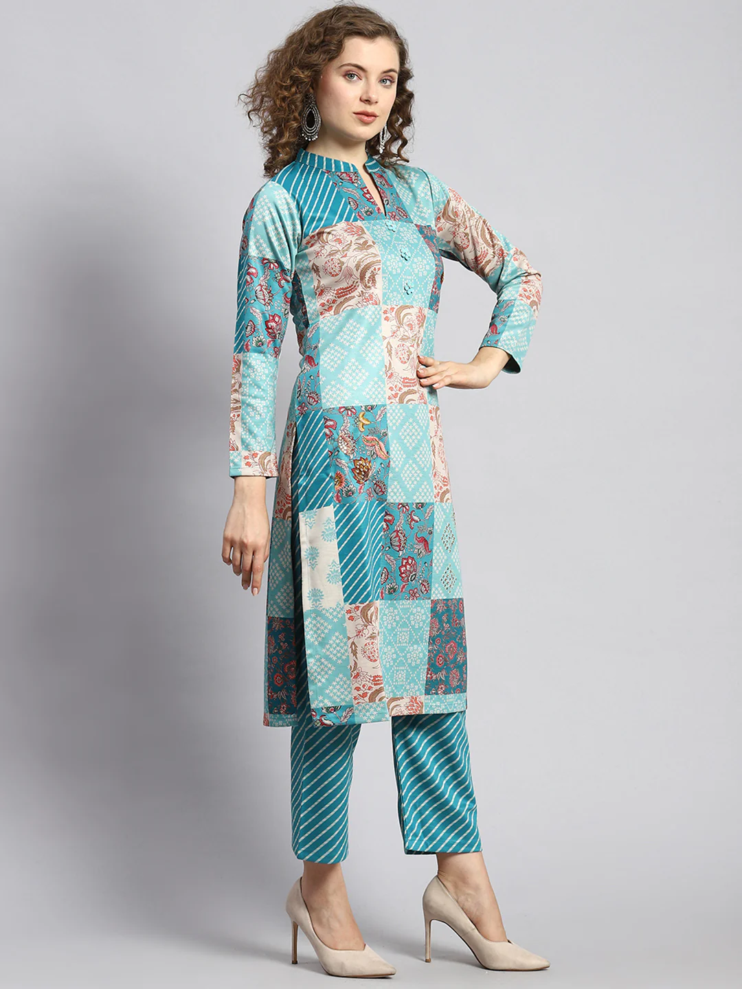 Women Blue Self Kurti+Lower Set - Image 3