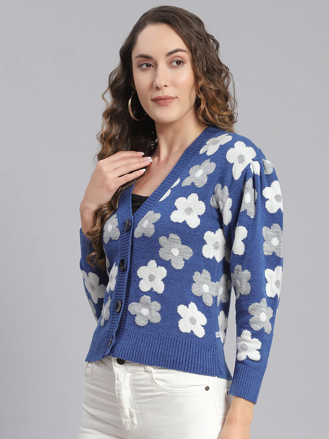 Women Blue Self Design V Neck Full Sleeve Cardigans - Image 3