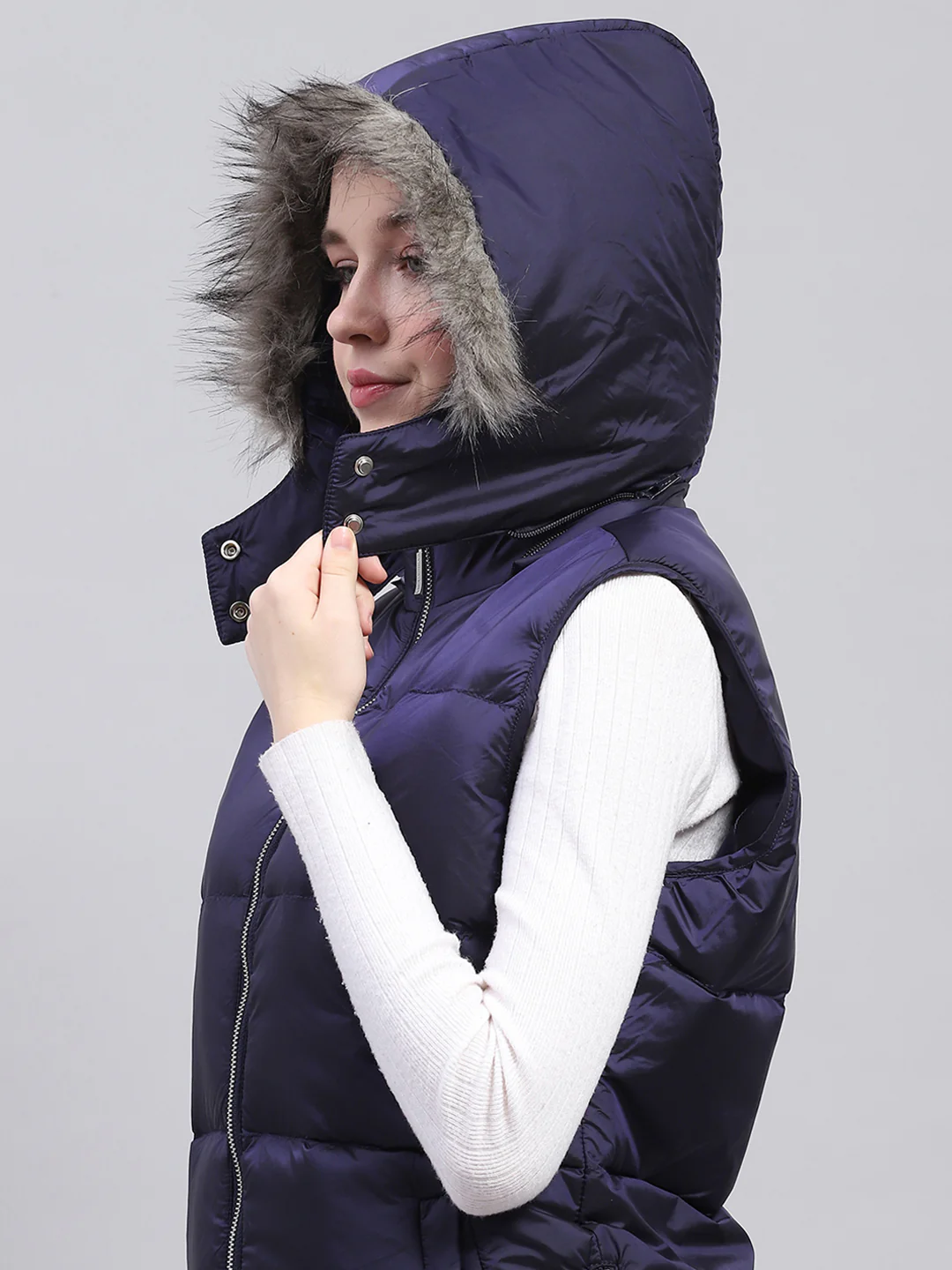 Women Blue Solid Detachable Hood Sleeveless Jacket - Image 8