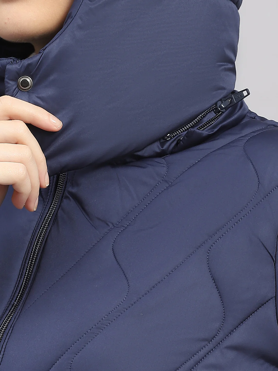 Women Blue Solid Hooded Full Sleeve Jacket - Image 7