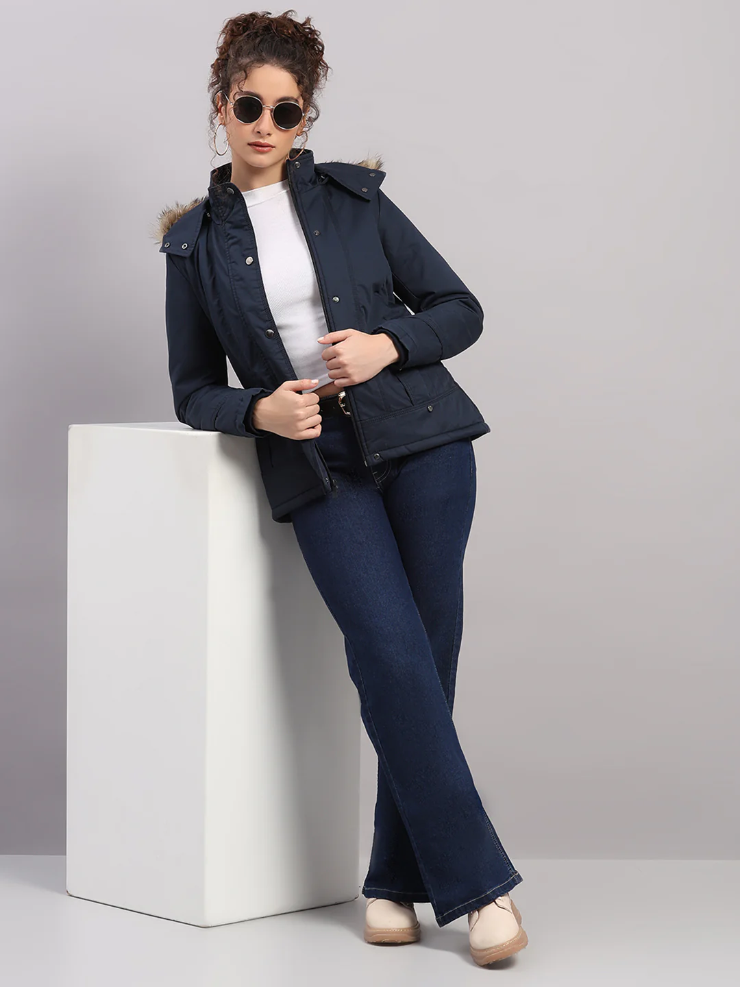Women Blue Solid Hooded Full Sleeve Jacket - Image 2