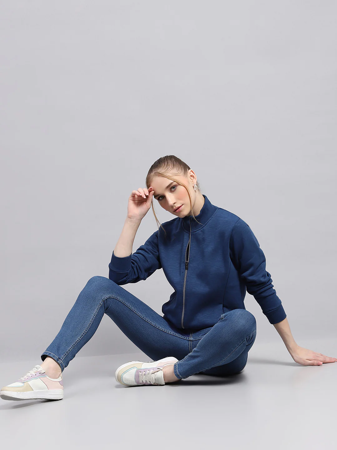 Women Blue Solid Mock Neck Full Sleeve Sweatshirt - Image 2