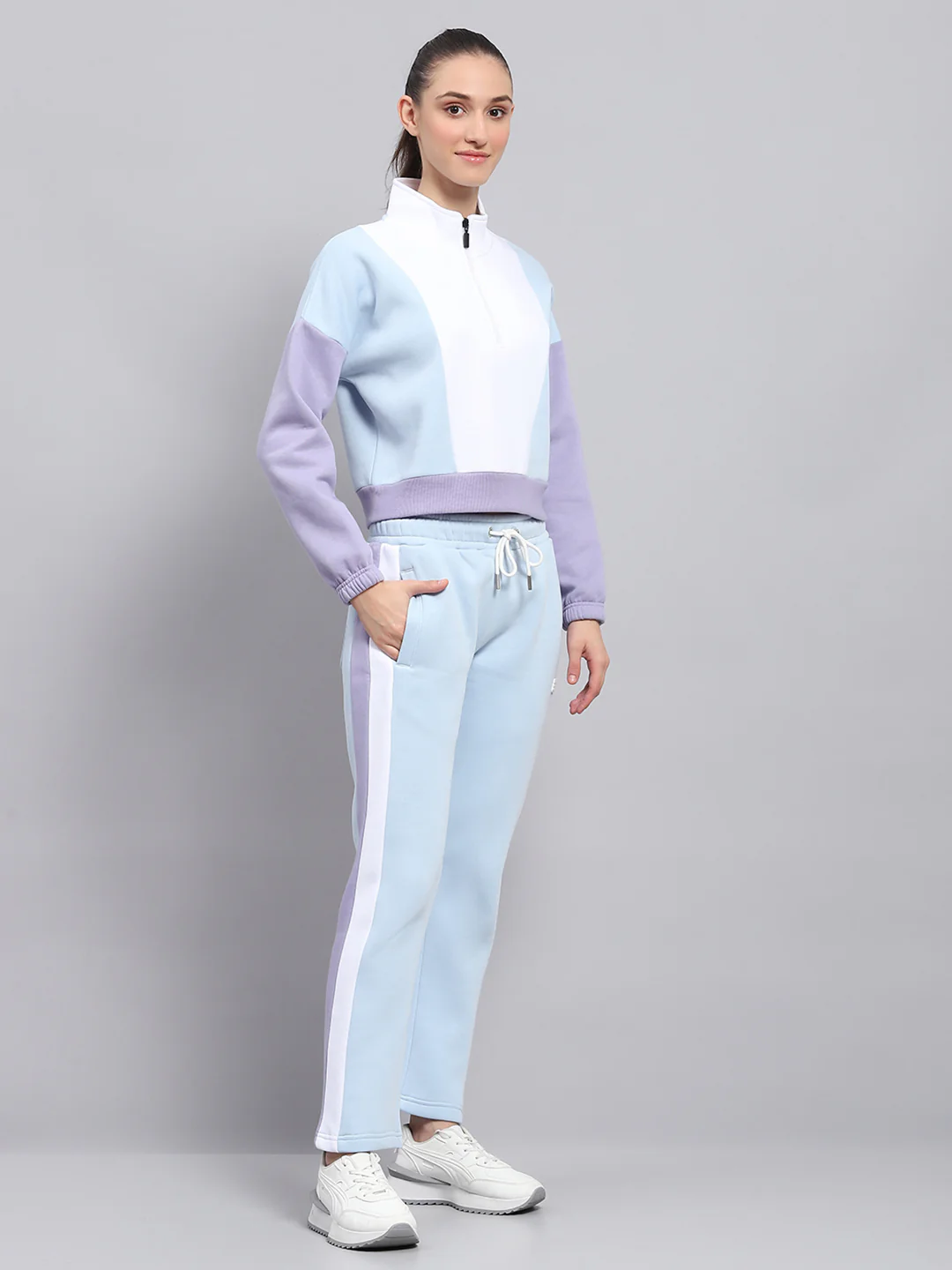 Rock.it Women Blue Solid Mock Neck Full Sleeve Tracksuit - Image 4