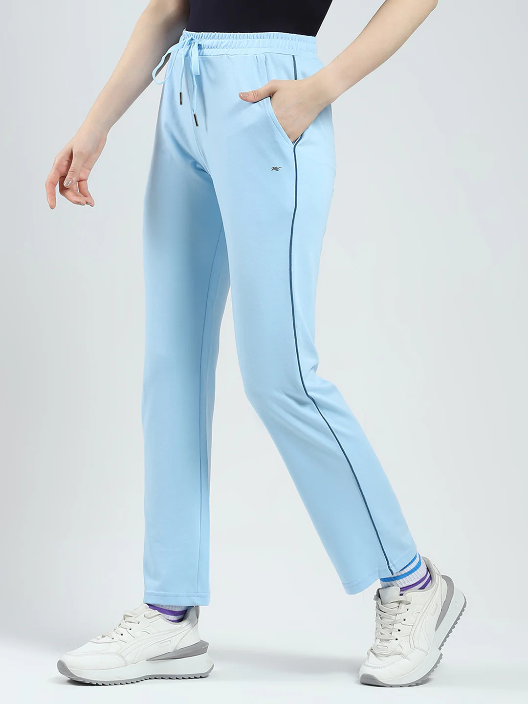 Women Blue Solid Regular Fit Lower - Image 4