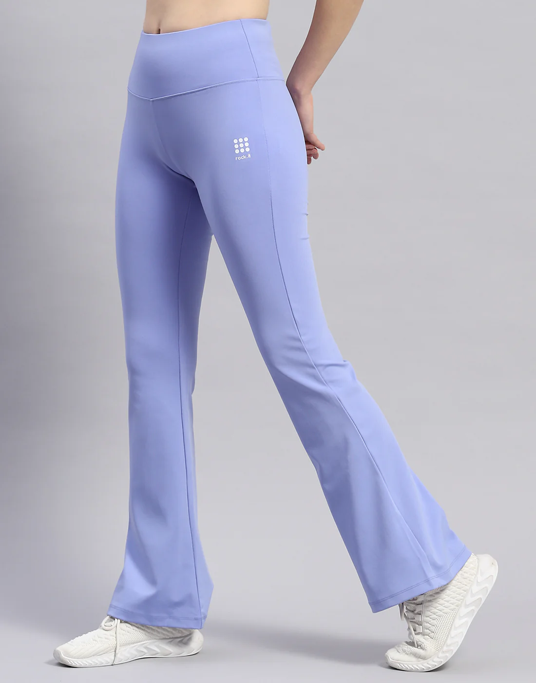 Rock.it Women Blue Solid Regular Fit Yoga Pant - Image 3