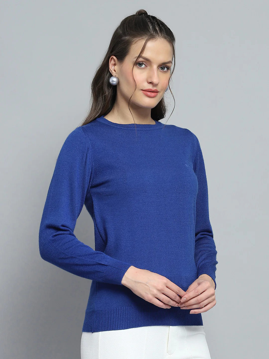 Women Blue Solid Round Neck Full Sleeve Winte Top - Image 4