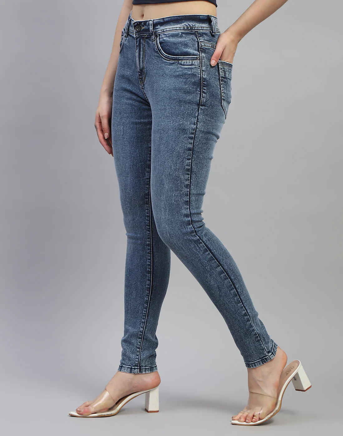 Women Blue Solid Slim Fit Denim - Image 3
