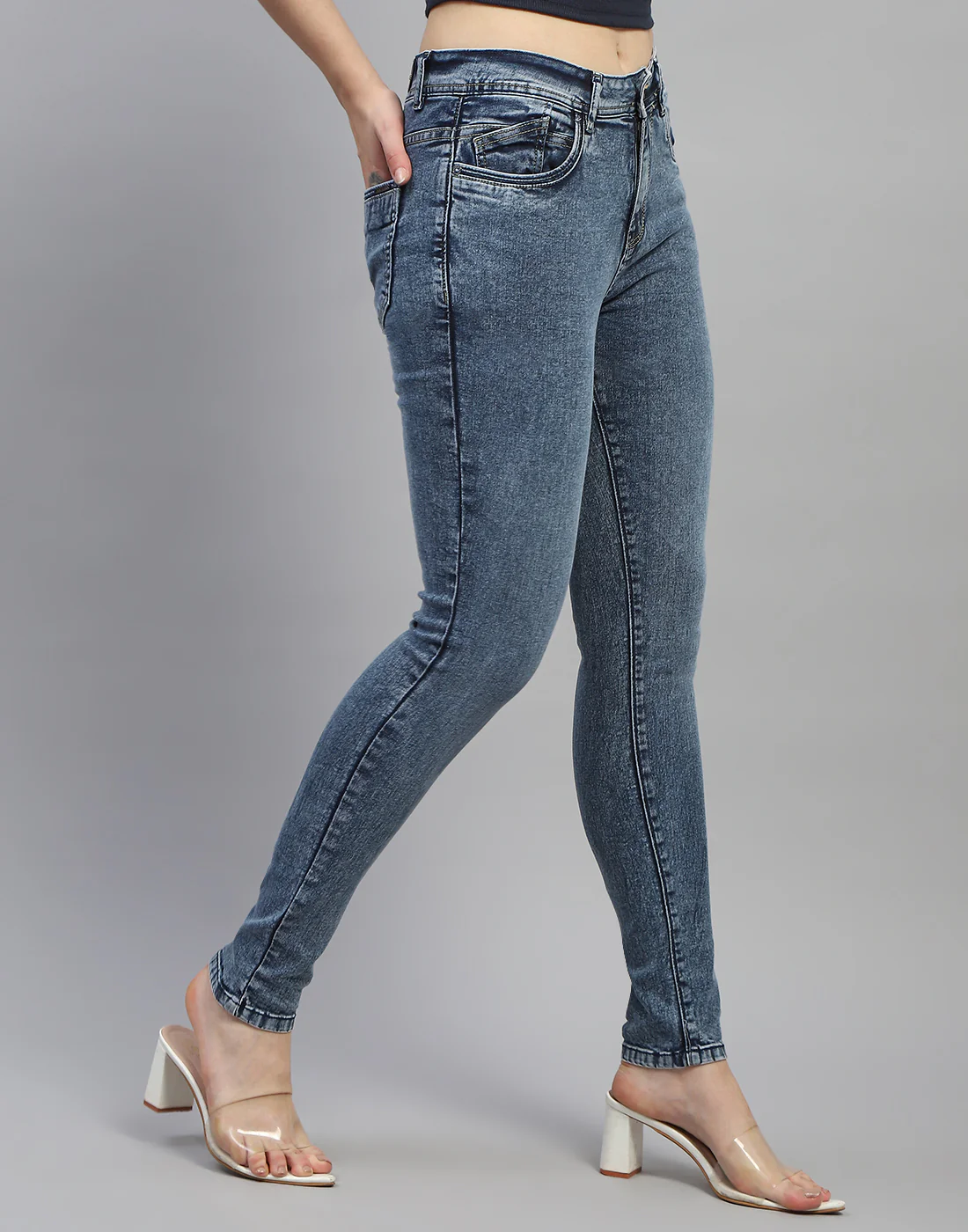 Women Blue Solid Slim Fit Denim - Image 4