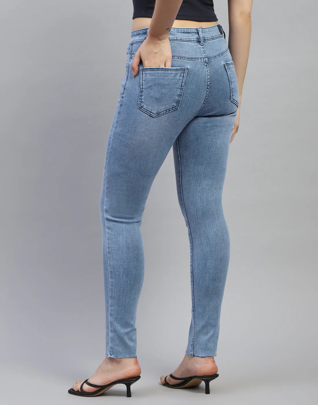 Women Blue Solid Slim Fit Denim - Image 5